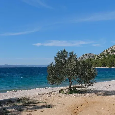 Ferienhaus Camp Buqez 45 - Artica Pakoštane