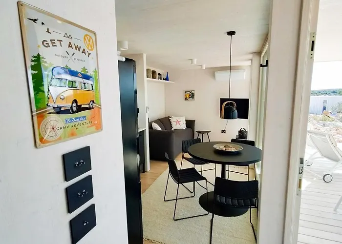 Camp Buqez 45 - Artica