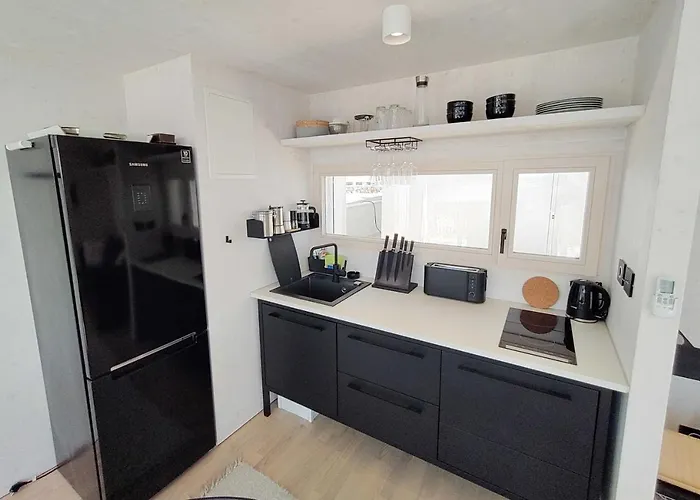 Camp Buqez 45 - Artica Semesterbostad Pakoštane